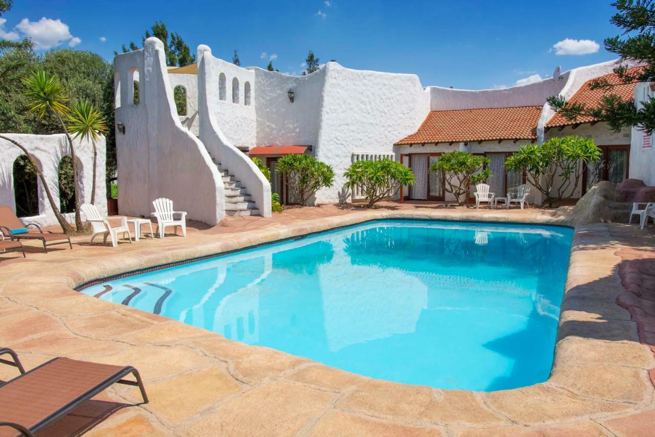 By Bush Telegraph Lodge Johannesburg Bagian luar foto
