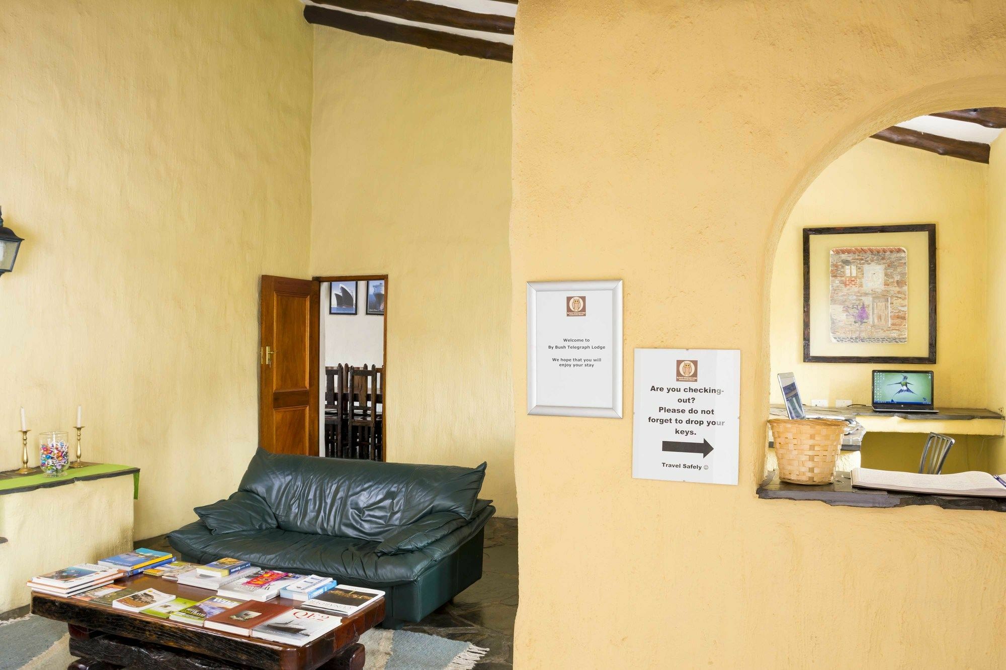 By Bush Telegraph Lodge Johannesburg Bagian luar foto